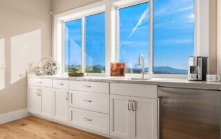 3760 Crown Hill Dr, Santa Rosa, CA 95404-7646
