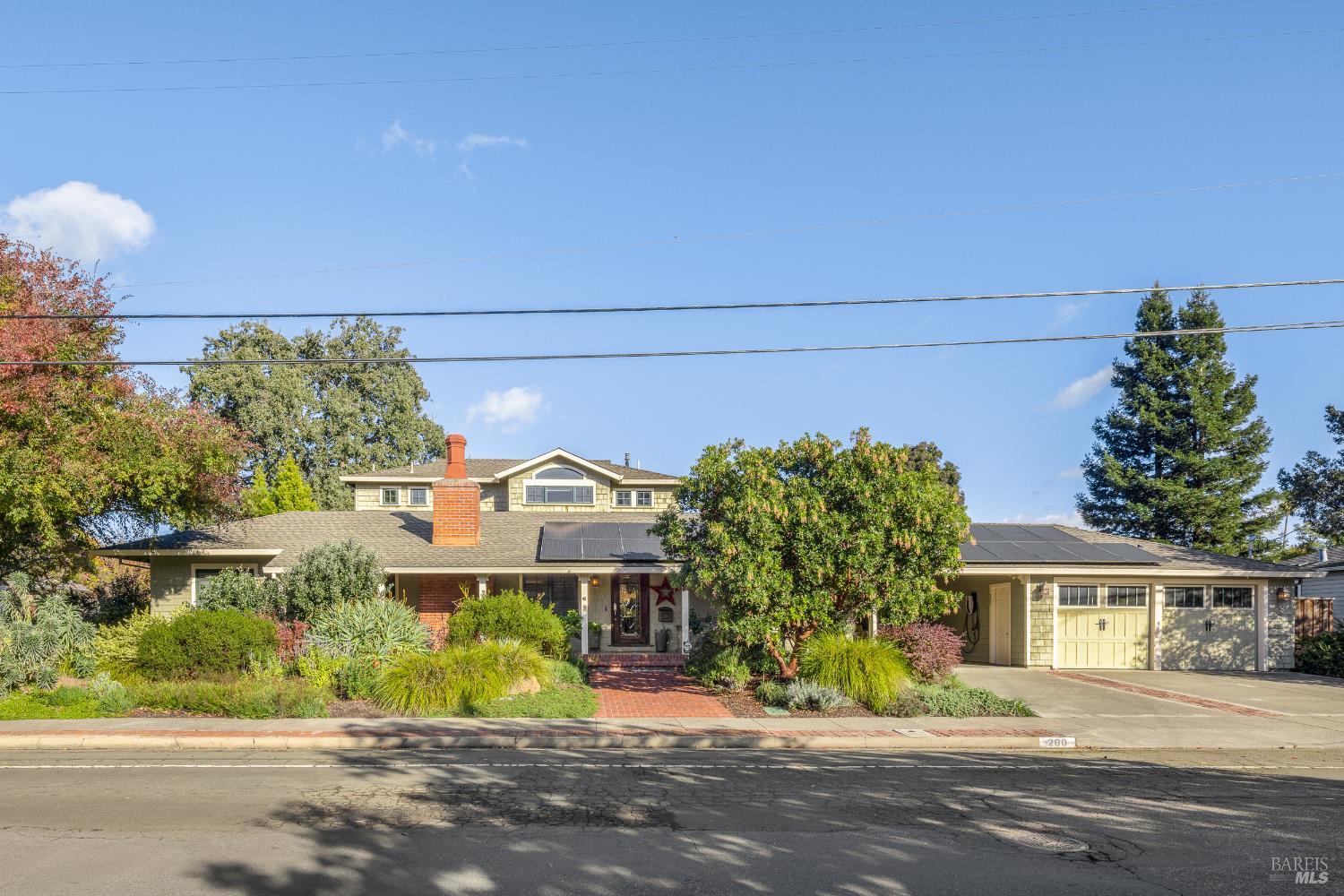 200 Alderbrook Dr