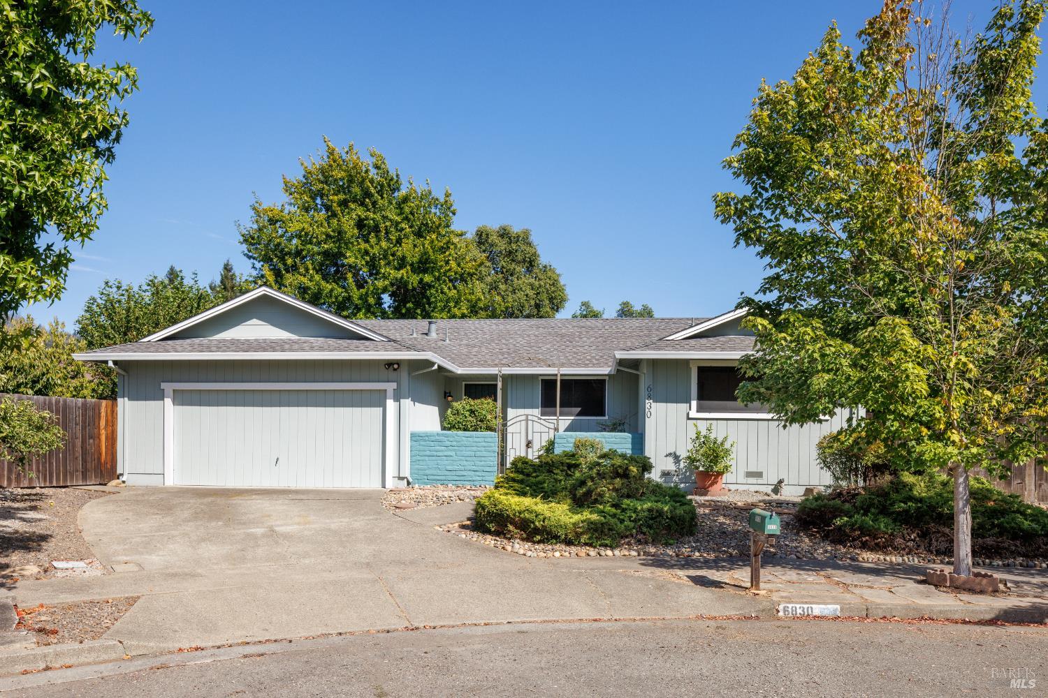 6830 Montecito Ct